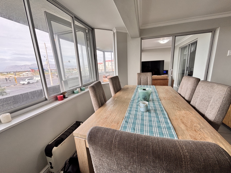 3 Bedroom Property for Sale in Muizenberg Western Cape